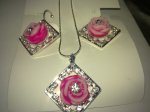 Rose earings and necklace jewellery